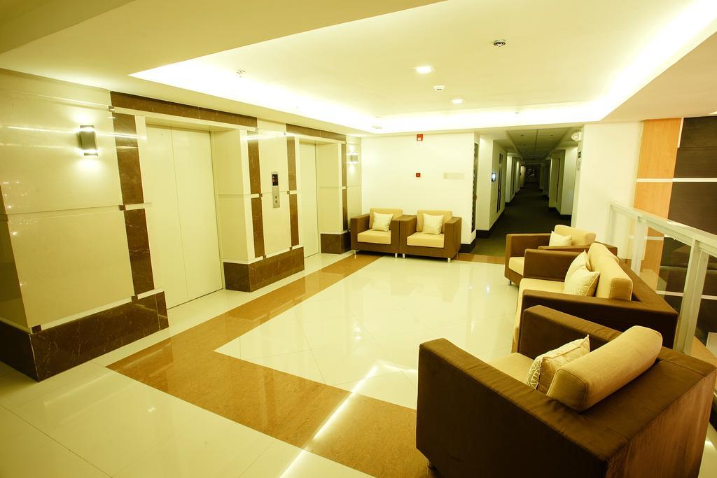 Big 8 Corporate Hotel Tagum Exterior foto